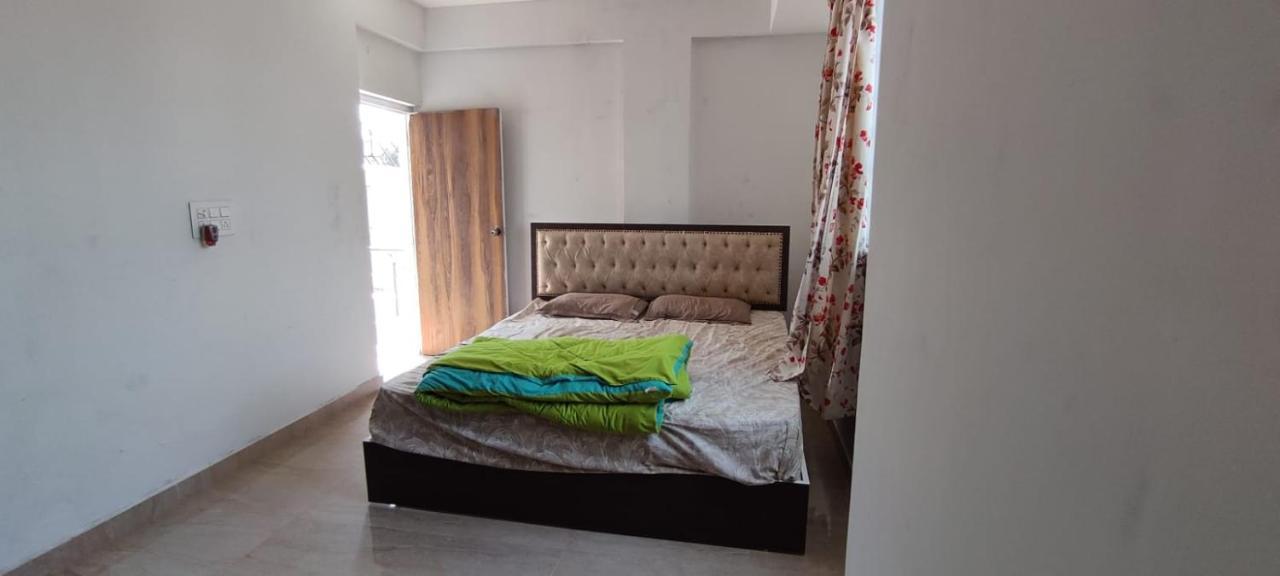 Rvr Abode -Private Rooms Bangalore Eksteriør billede