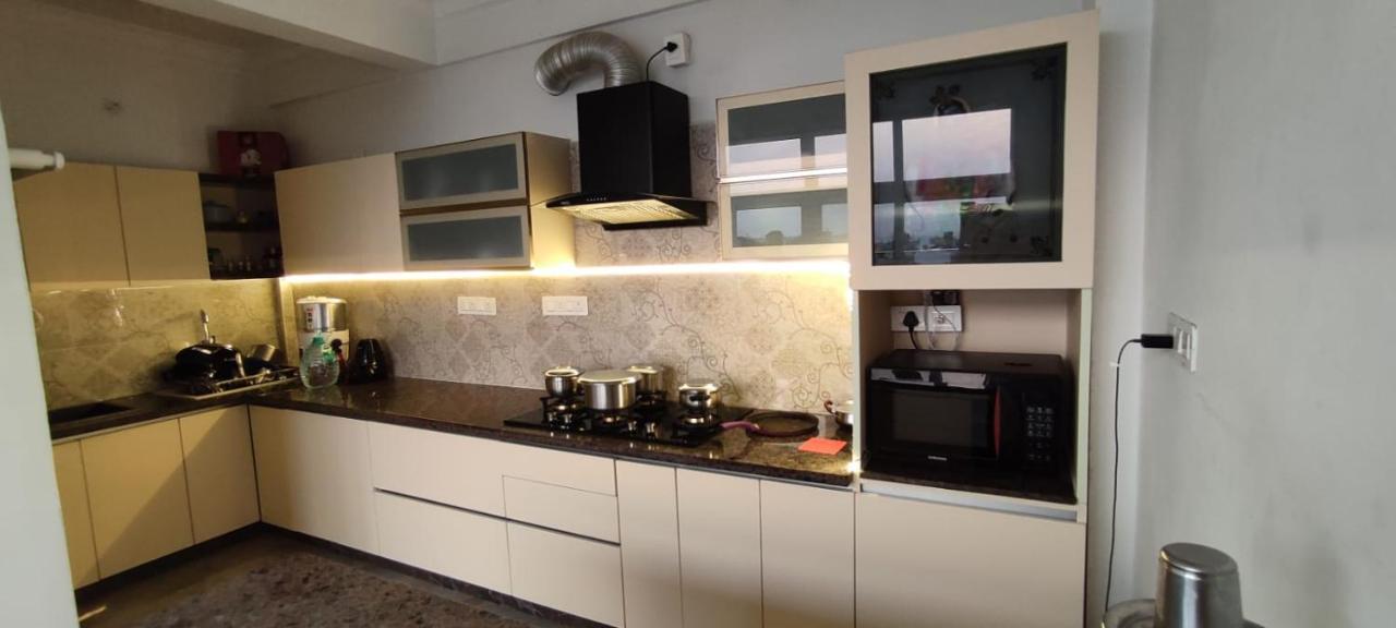 Rvr Abode -Private Rooms Bangalore Eksteriør billede