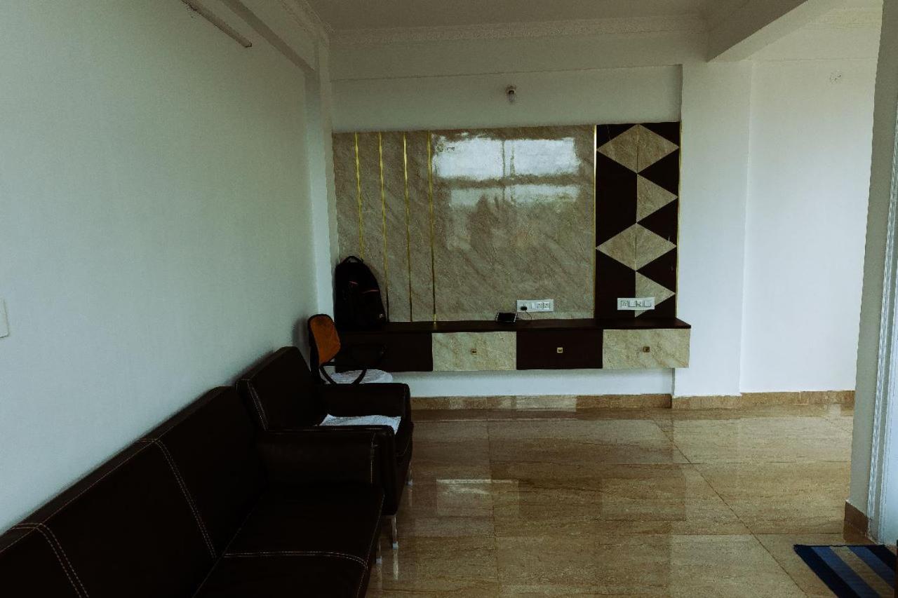 Rvr Abode -Private Rooms Bangalore Eksteriør billede