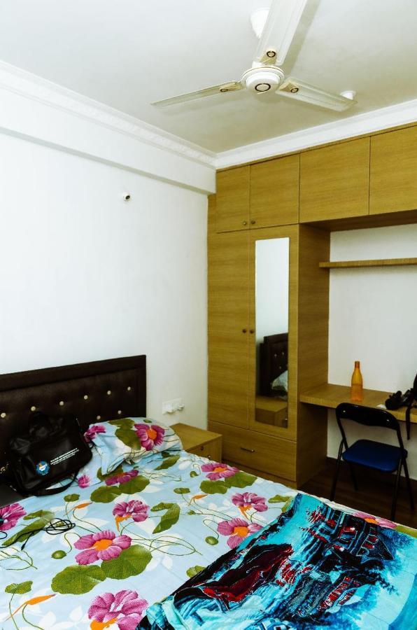 Rvr Abode -Private Rooms Bangalore Eksteriør billede