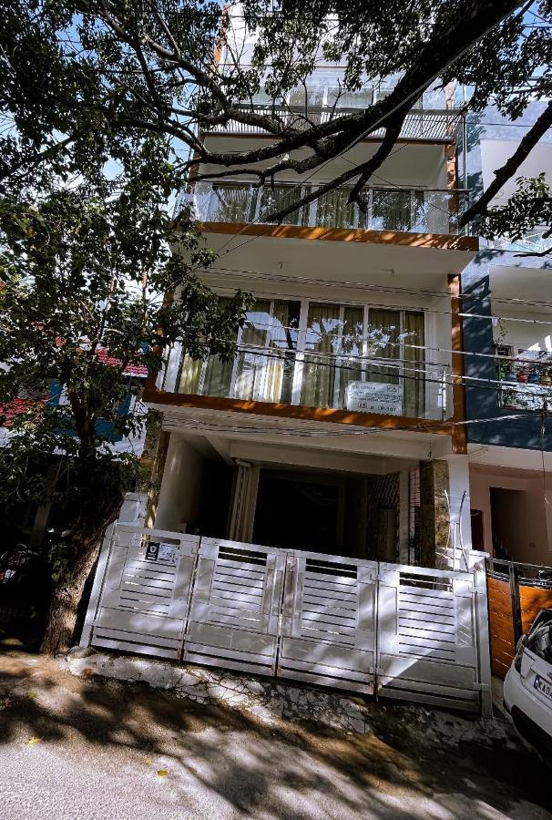 Rvr Abode -Private Rooms Bangalore Eksteriør billede