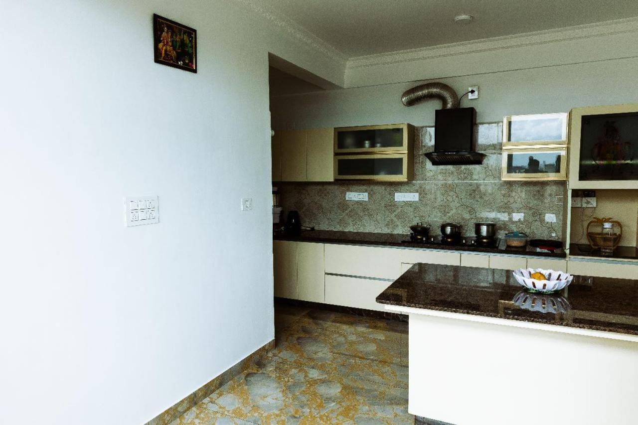 Rvr Abode -Private Rooms Bangalore Eksteriør billede