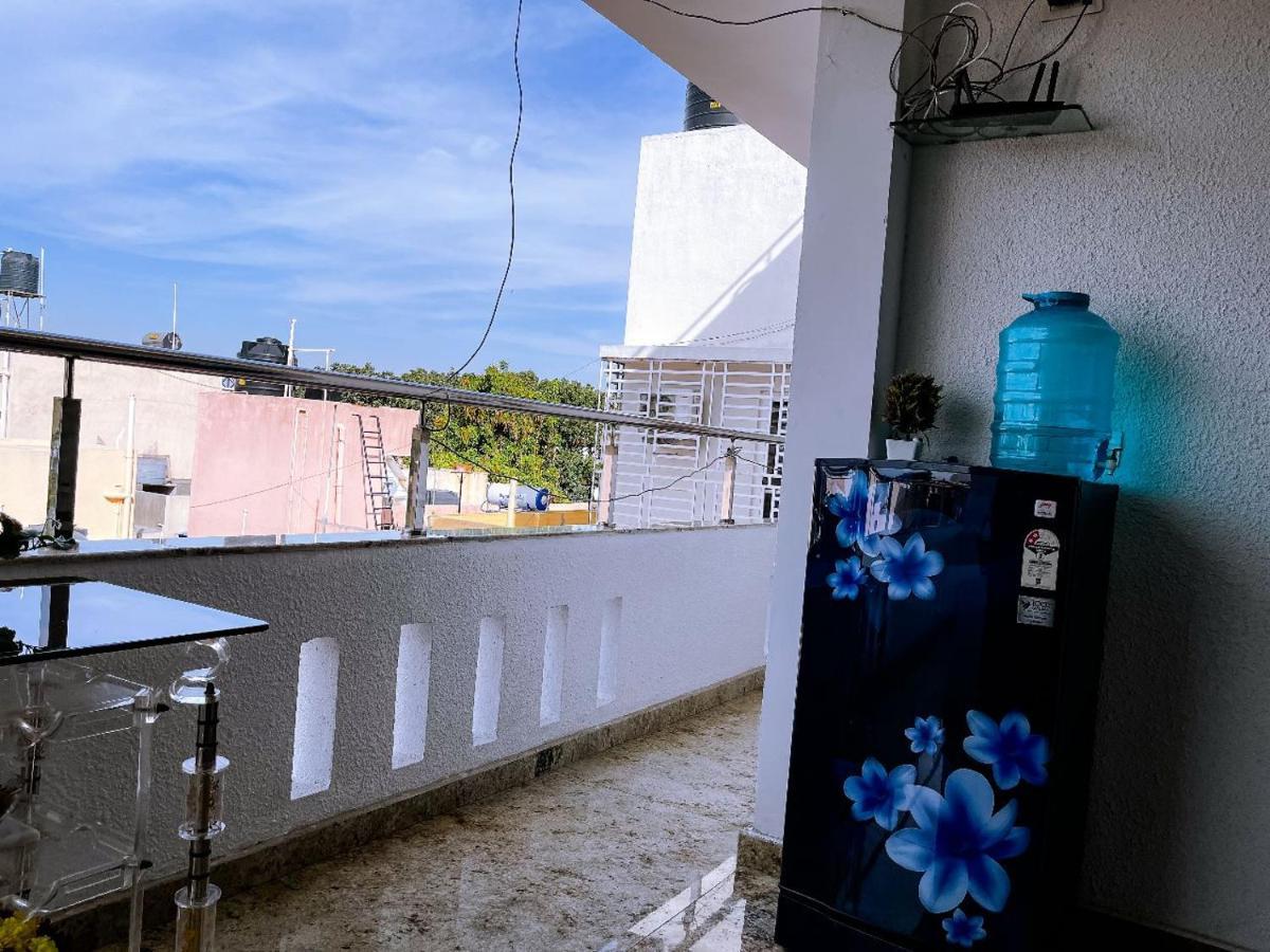 Rvr Abode -Private Rooms Bangalore Eksteriør billede