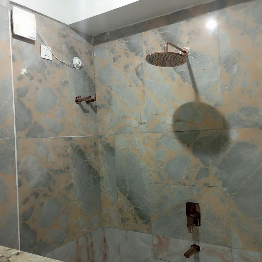 Rvr Abode -Private Rooms Bangalore Eksteriør billede