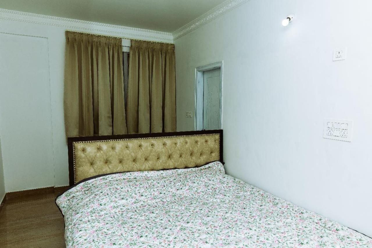 Rvr Abode -Private Rooms Bangalore Eksteriør billede